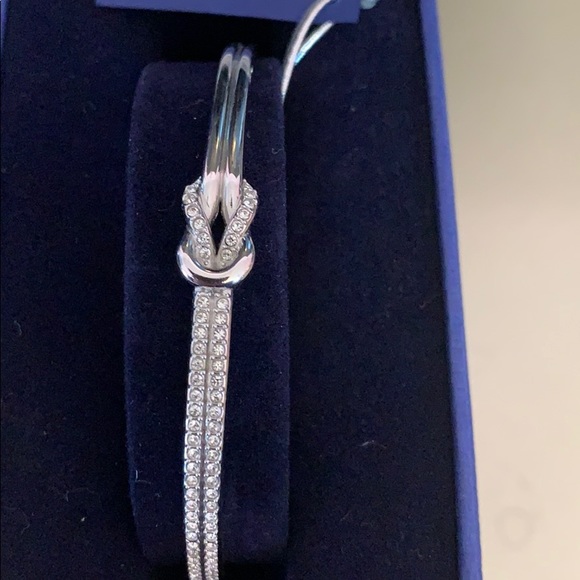 Swarovski Crystal Bangle Bracelet - Picture 4 of 6